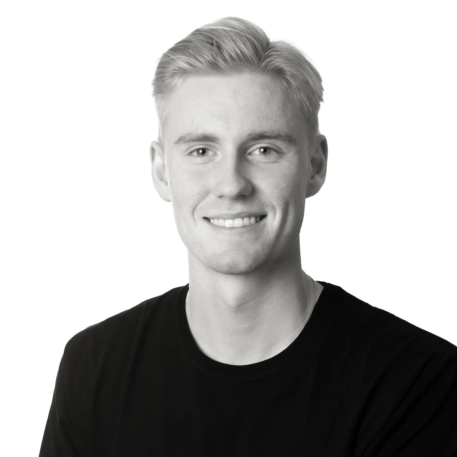 Nicklas F FALKLÖFS EL svartvit.jpg